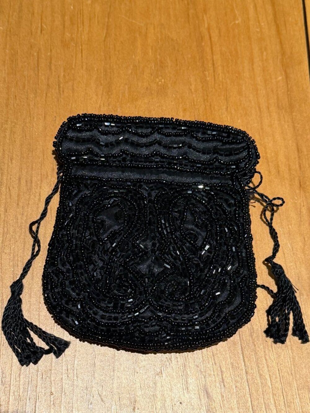AdV - Accents de Ville - Vintage Black Beaded Drawstring Pouch Bag